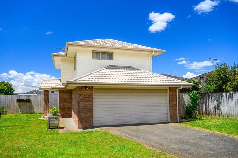 Photo of property in 14 Greig Place, Pukekohe, 2120