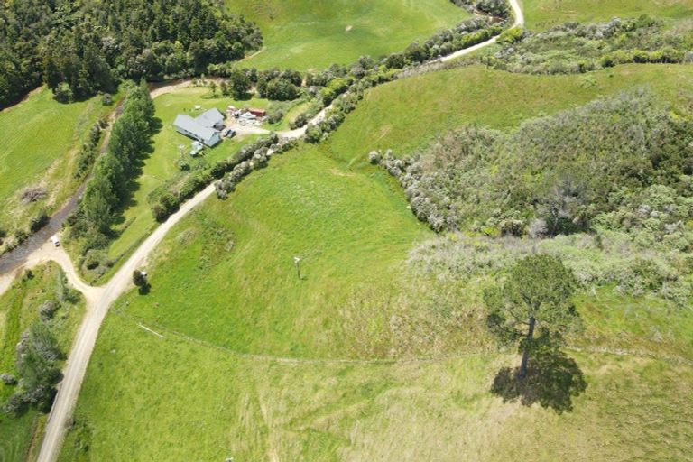 Photo of property in 235 Kaimarama Road, Kaimarama, Whitianga, 3591