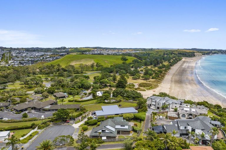 Photo of property in 31 Gilberd Place, Torbay, Auckland, 0630