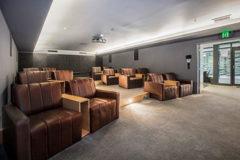 Photo of property in Clyde Quay Wharf, 1/7b Clyde Quay Wharf, Te Aro, Wellington, 6011