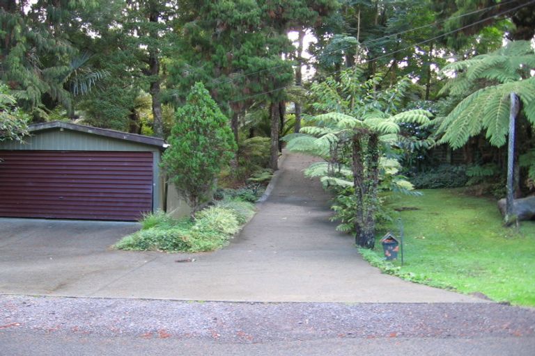 Photo of property in 78 Waima Crescent, Titirangi, Auckland, 0604