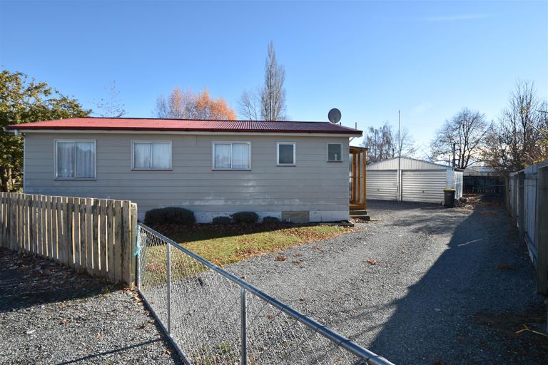 Photo of property in 14 Mackenzie Drive, Twizel, 7901