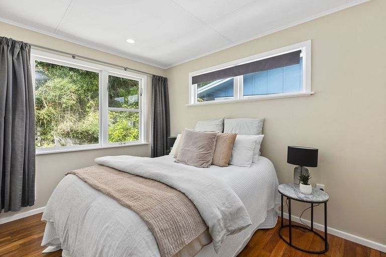 Photo of property in 19 Norwich Street, Wadestown, Wellington, 6012