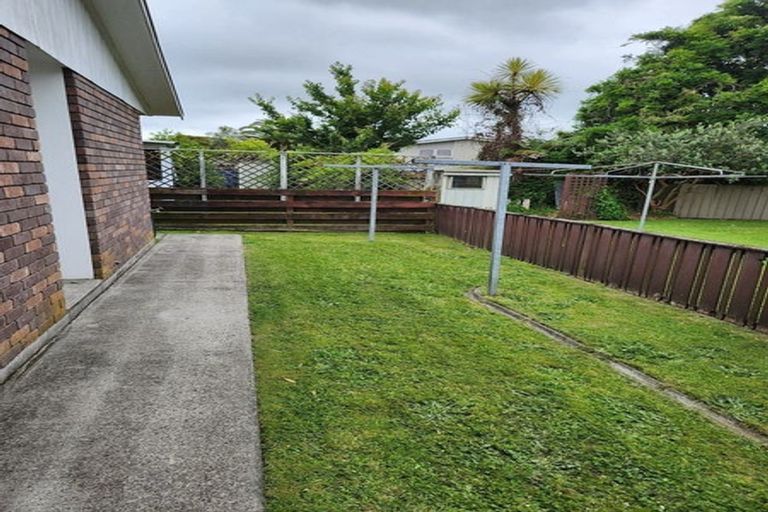 Photo of property in 37a Hukanui Road, Fairfield, Hamilton, 3214