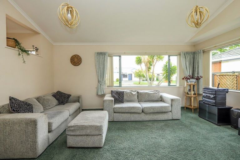 Photo of property in 9 Flemington Place, Taradale, Napier, 4112