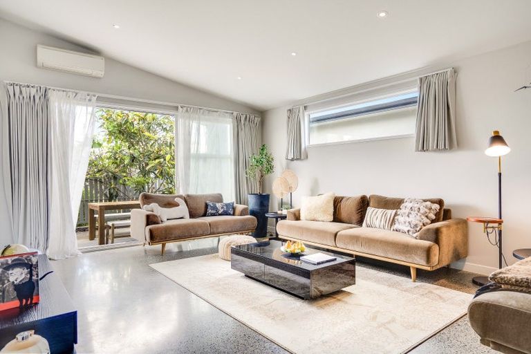 Photo of property in 18 Saint Pauls Drive, Brookfield, Tauranga, 3110