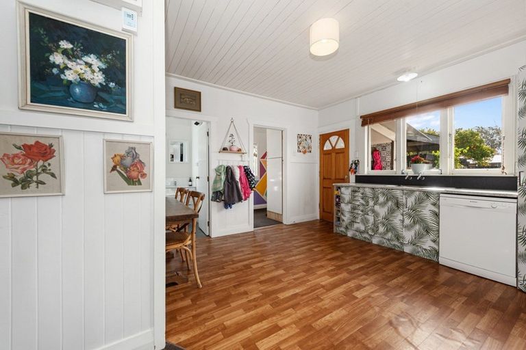 Photo of property in 381 Thames Street, Morrinsville, 3300