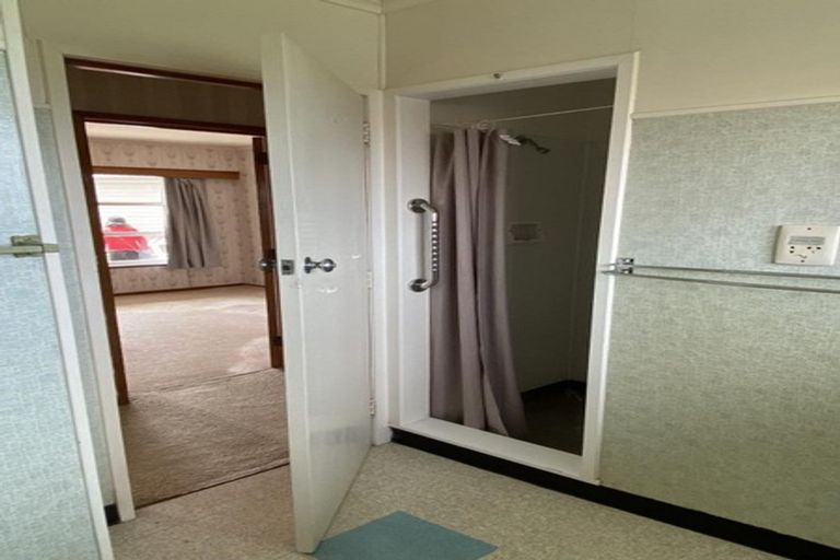 Photo of property in 39 Toroa Street, Torbay, Auckland, 0630