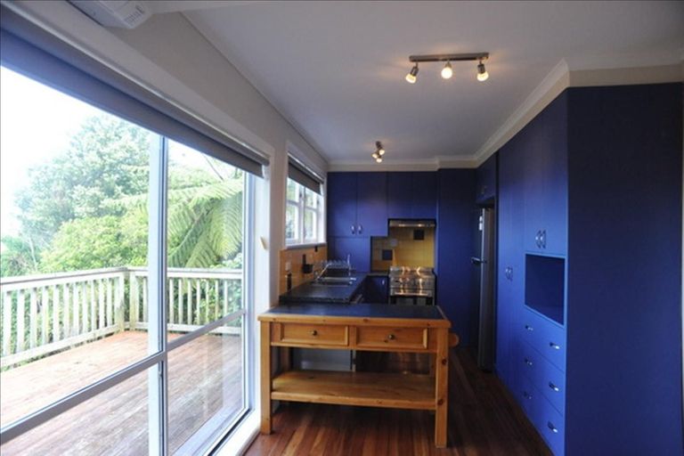 Photo of property in 149 The Ridgeway, Mornington, Wellington, 6021