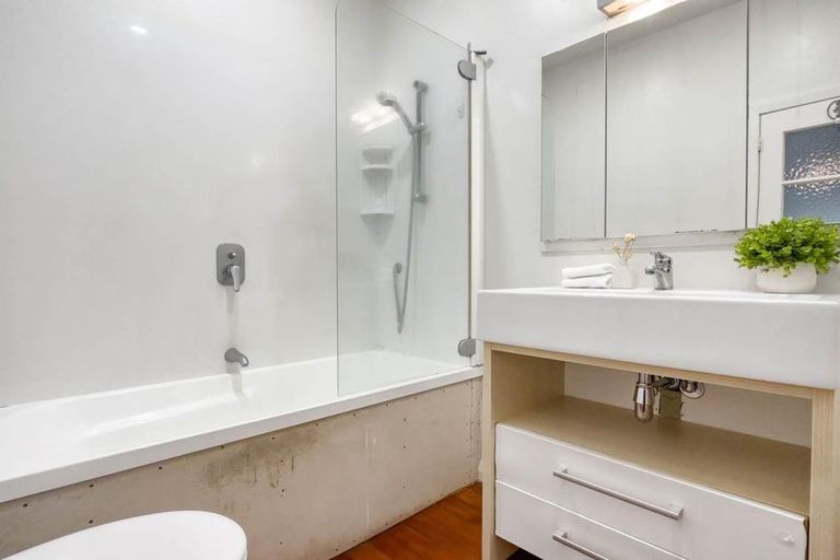 Photo of property in 23 Grace Street, Orakei, Auckland, 1071