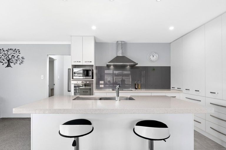 Photo of property in 3 North Bay Road, Pyes Pa, Tauranga, 3112