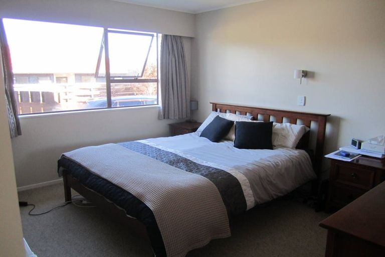 Photo of property in 78a Pope Street, Camborne, Porirua, 5026