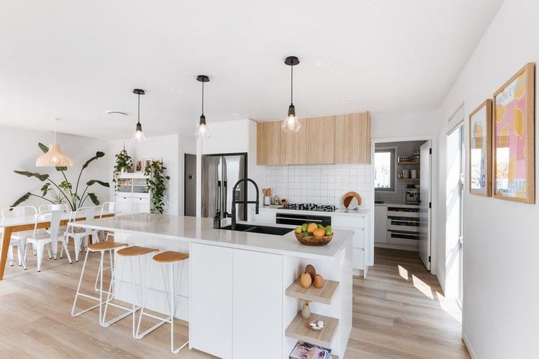 Photo of property in 60 Pacific Parade, Coastlands, Whakatane, 3120