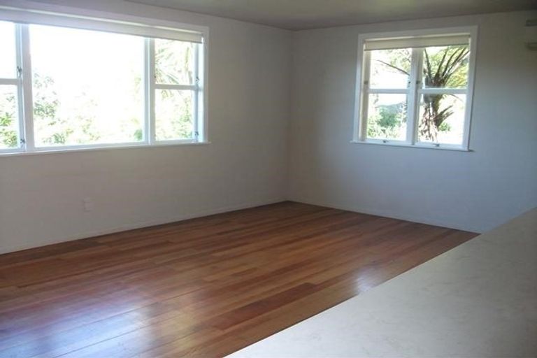 Photo of property in 9 Wrights Hill Road, Karori, Wellington, 6012