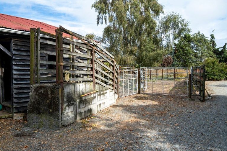 Photo of property in 104 Middle Road, Saint Andrews, Timaru, 7972