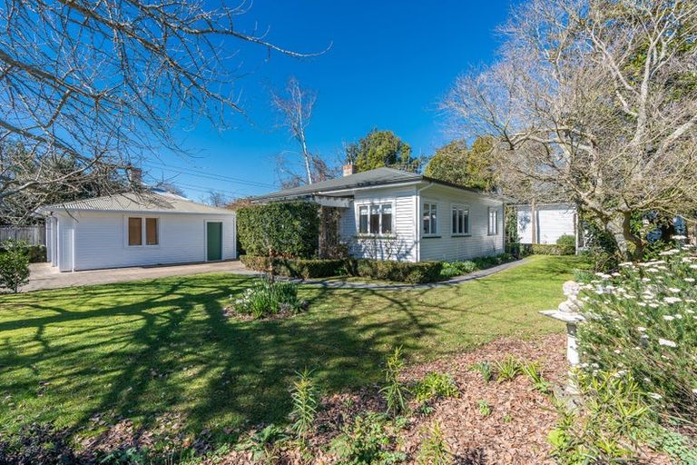 Photo of property in 10 East Street, Claudelands, Hamilton, 3214