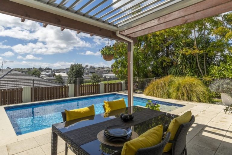 Photo of property in 23 Glenpark Crescent, Bethlehem, Tauranga, 3110