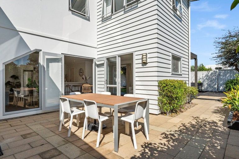 Photo of property in 216a Dickson Road, Papamoa Beach, Papamoa, 3118