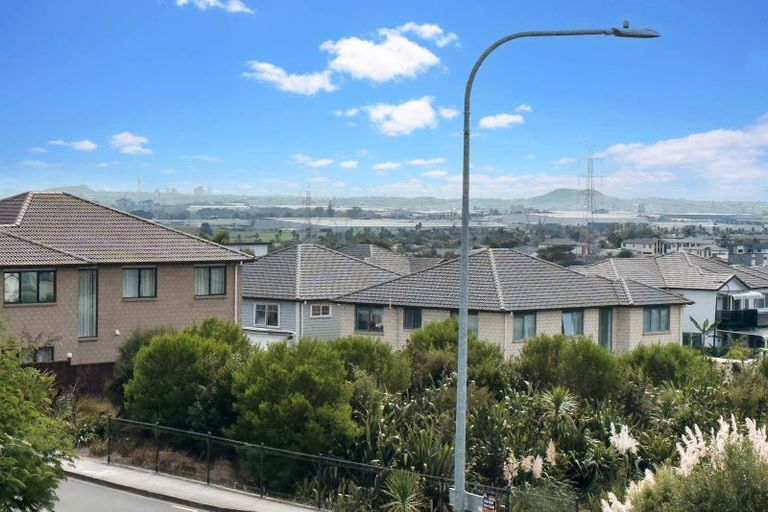 Photo of property in 83 Thomas Road, Flat Bush, Auckland, 2019