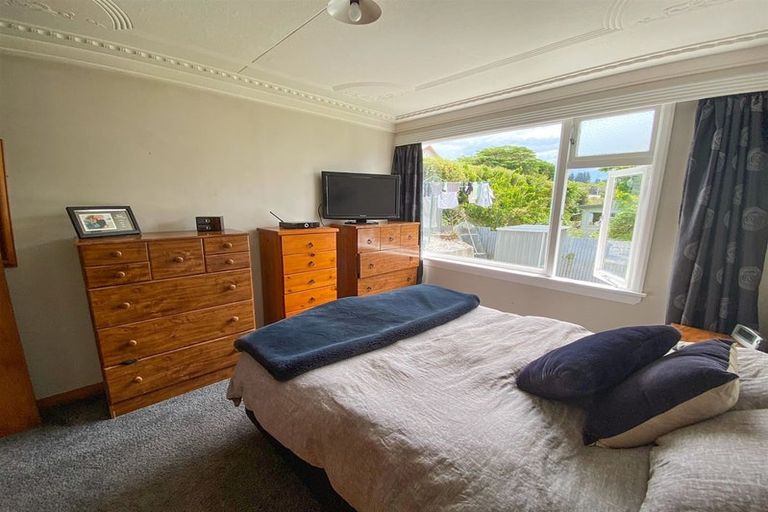 Photo of property in 5 Ayr Street, Balclutha, 9230