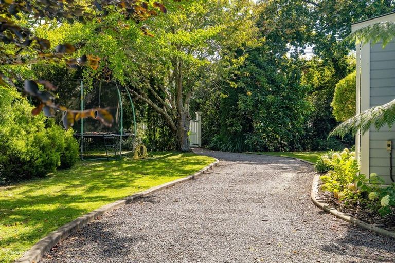 Photo of property in 19 Kempton Street, Greytown, 5712