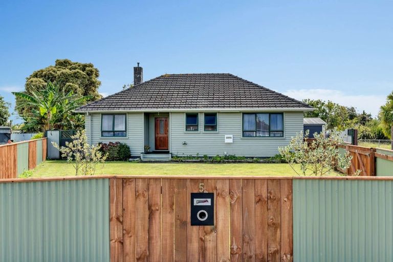 Photo of property in 5 Kauri Street, Elgin, Gisborne, 4010