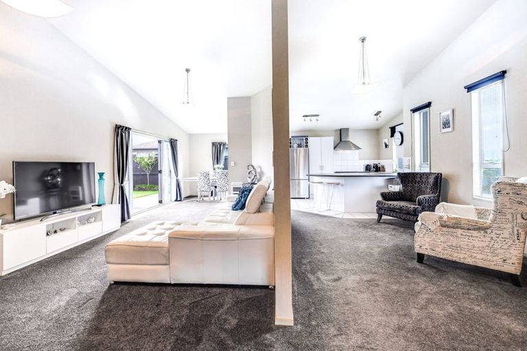 Photo of property in 433 Hukanui Road, Rototuna, Hamilton, 3210