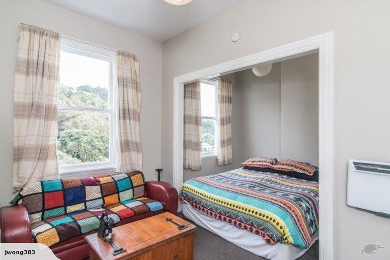 Photo of property in 3/27 Grass Street, Roseneath, Wellington, 6011