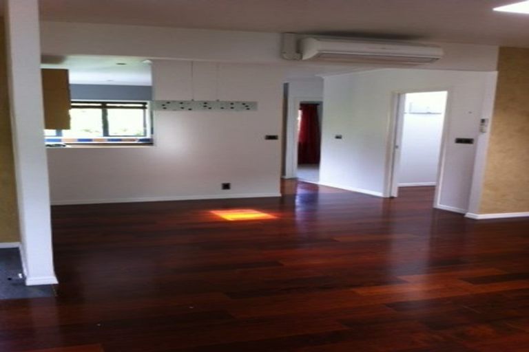 Photo of property in 8a Zealandia Road, Manly, Whangaparaoa, 0930