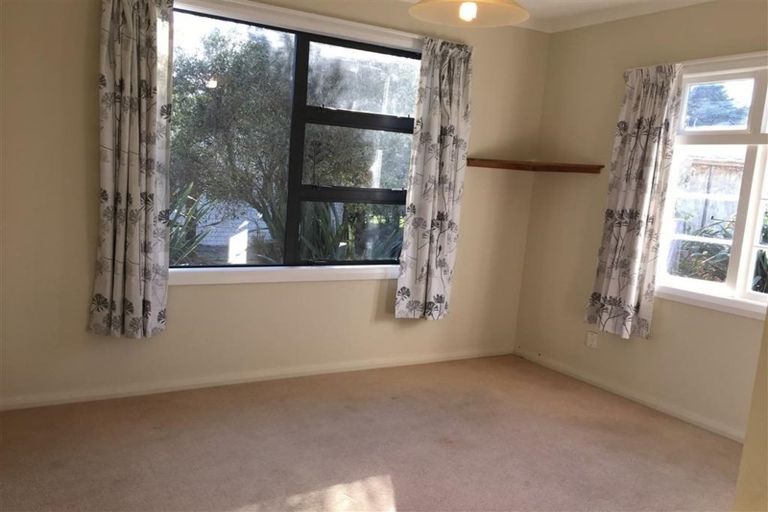 Photo of property in 48 Dixie Street, Te Horo Beach, Otaki, 5581