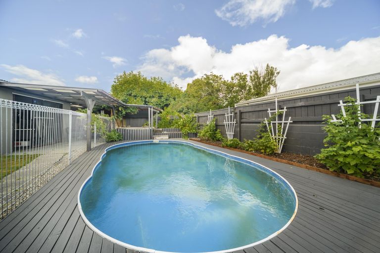 Photo of property in 30 Slacks Road, Awapuni, Palmerston North, 4412