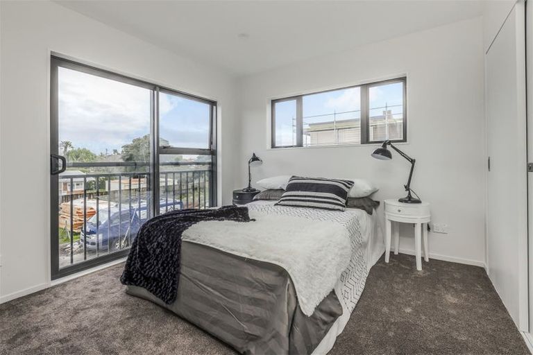 Photo of property in 13 Miles Avenue, Papatoetoe, Auckland, 2025