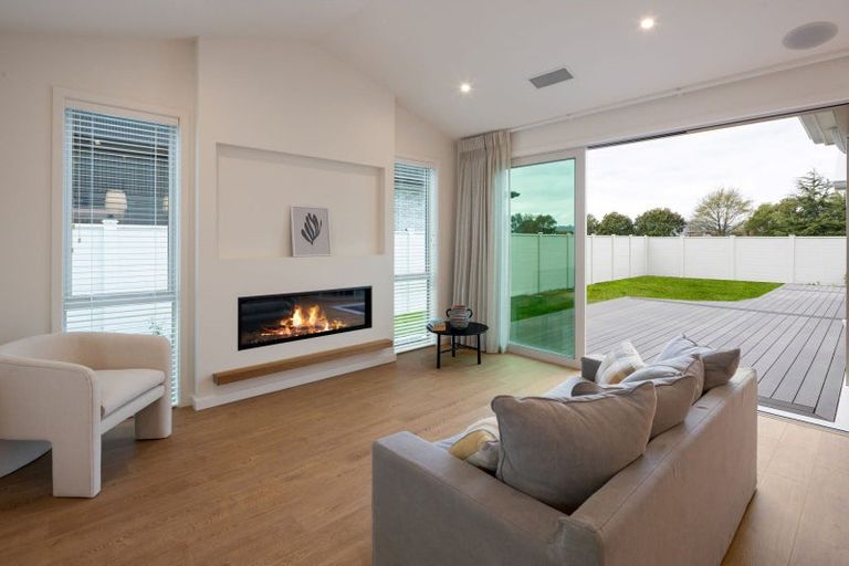 Photo of property in 94 Hugo Shaw Drive, Cambridge, 3434