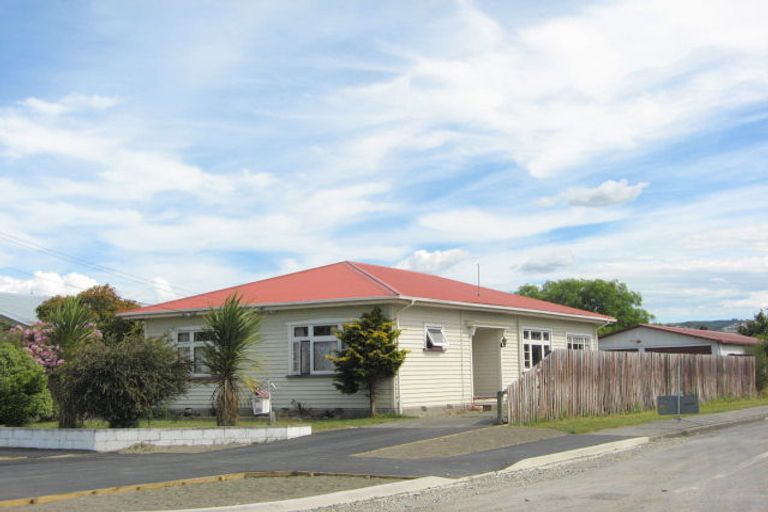 Photo of property in 114 Mackenzie Avenue, Woolston, Christchurch, 8023