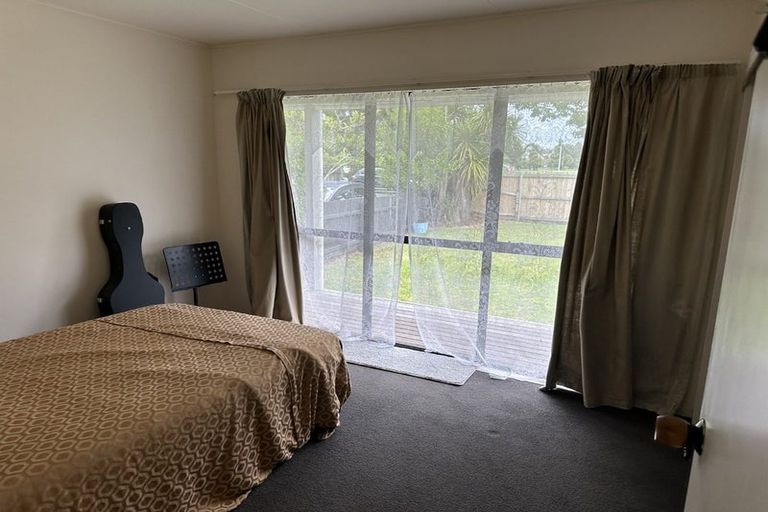 Photo of property in 22b Sandleigh Road, Hamilton Lake, Hamilton, 3204