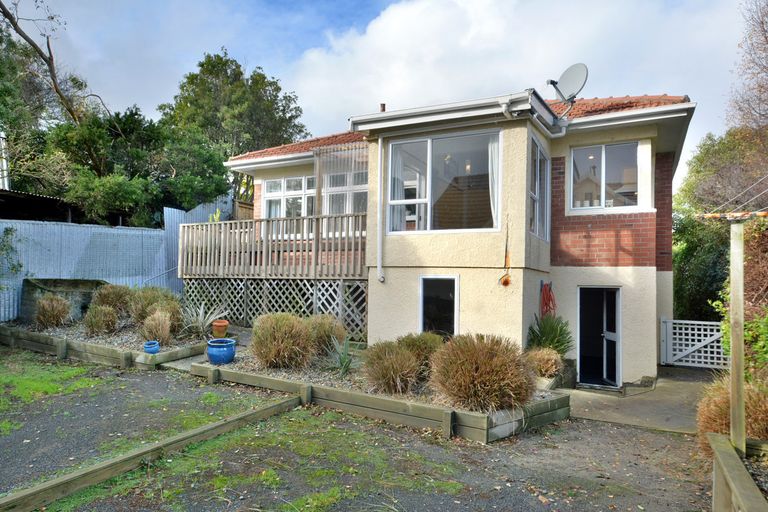 Photo of property in 207 Musselburgh Rise, Andersons Bay, Dunedin, 9013