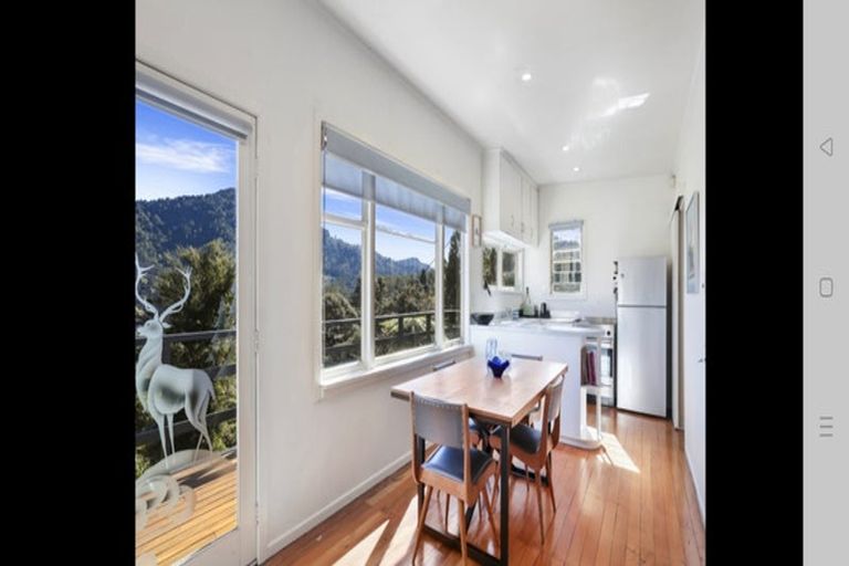 Photo of property in 26 Ocean View Road, Huia, Auckland, 0604