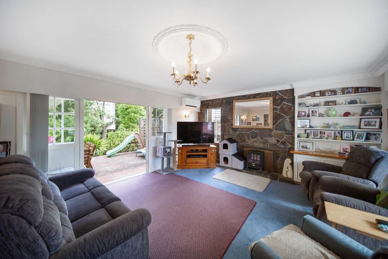 Photo of property in 80 Hill Road, Hillpark, Auckland, 2102