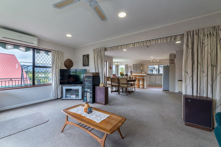 Photo of property in 11 Blanc Avenue, Fairfield, Dunedin, 9018