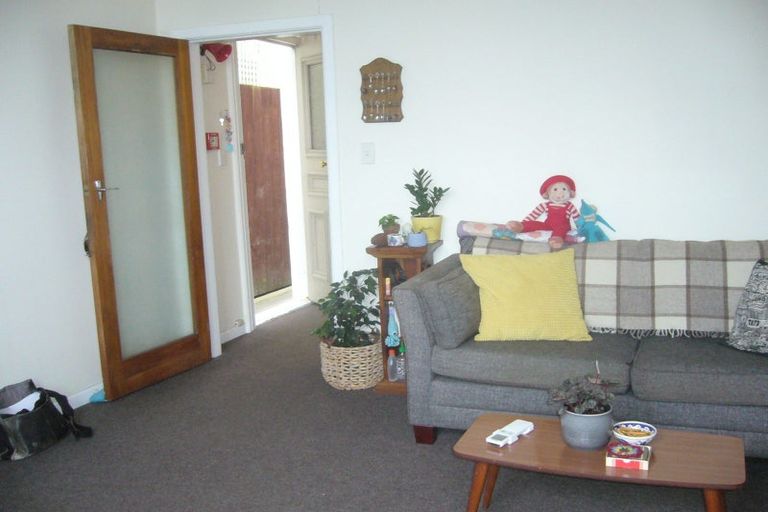 Photo of property in 26 Macdonald Crescent, Te Aro, Wellington, 6011