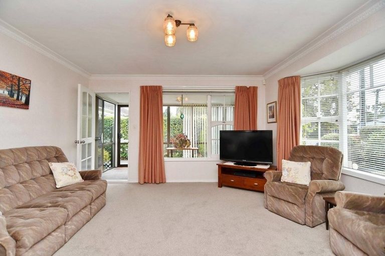 Photo of property in 1/128 Studholme Street, Somerfield, Christchurch, 8024