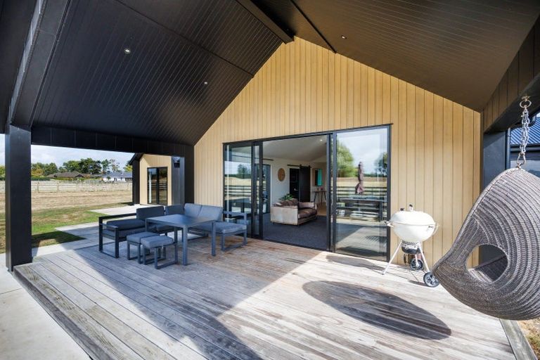 Photo of property in 15 Harvest Lane, Newbury, Feilding, 4775