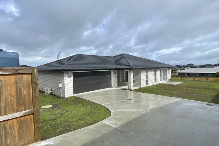 Photo of property in 57 Mclarin Road, Glenbrook, 2681