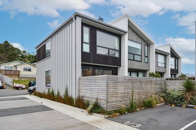 Photo of property in 2b Mamari Street, Rongotai, Wellington, 6022