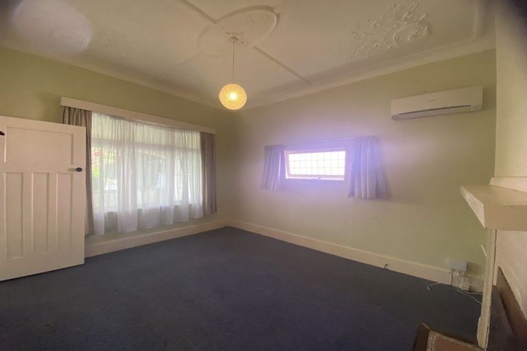 Photo of property in 41 Shakespeare Road, Bluff Hill, Napier, 4110