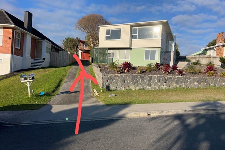 Photo of property in 15 Lyford Crescent, Sunnynook, Auckland, 0620
