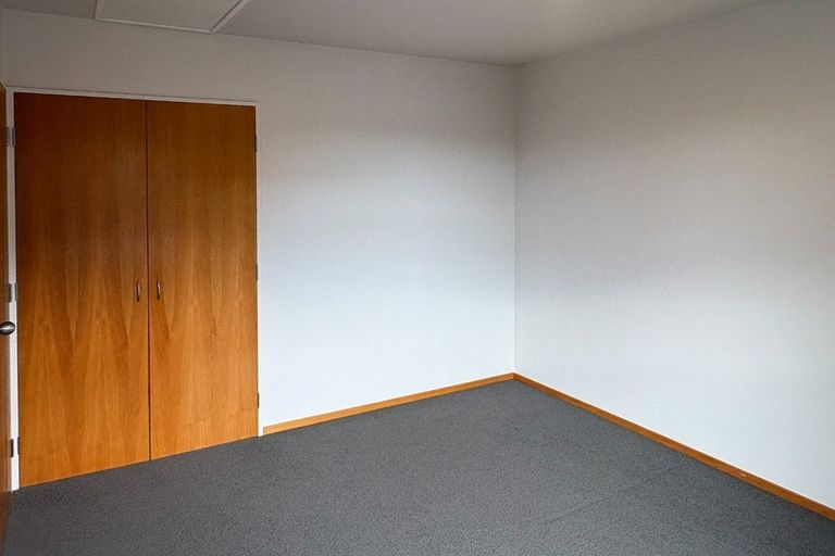 Photo of property in 1/25 Grove Road, Addington, Christchurch, 8024