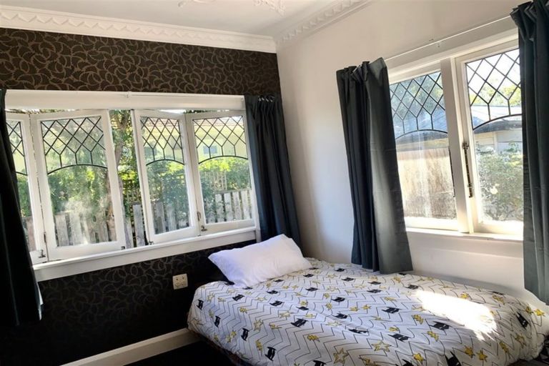 Photo of property in 19 East Street, Feilding, 4702