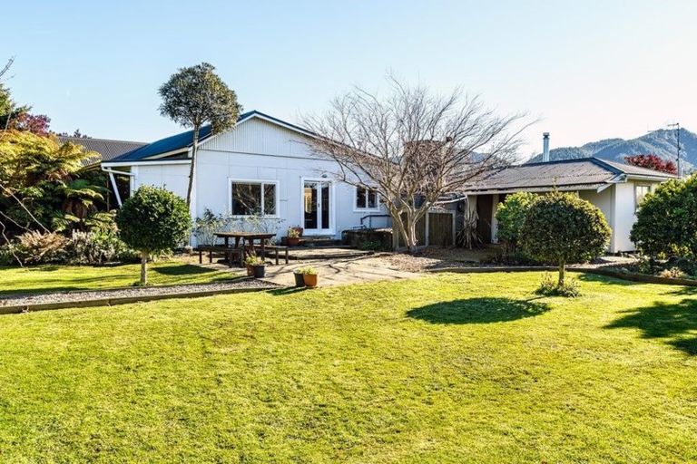 Photo of property in 7 Goodall Road, Riwaka, Motueka, 7198