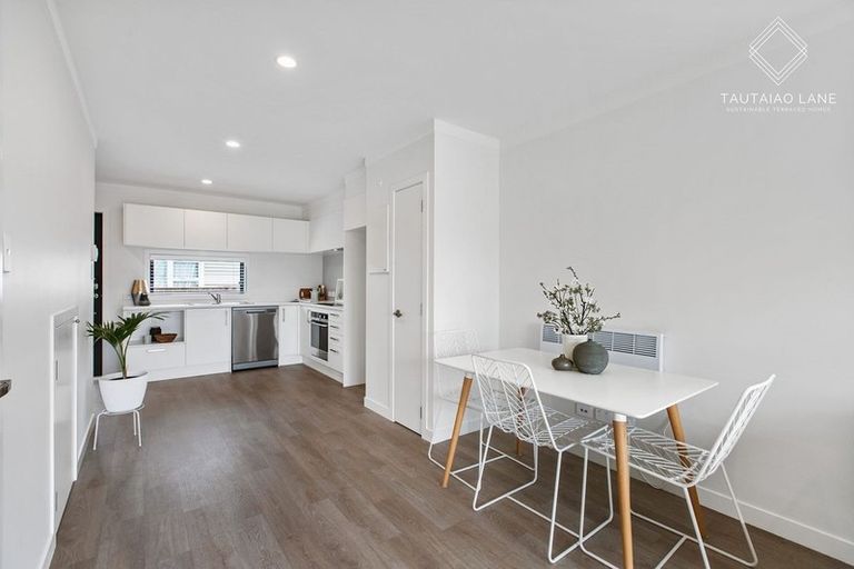 Photo of property in 76a Opaheke Road, Opaheke, Papakura, 2113